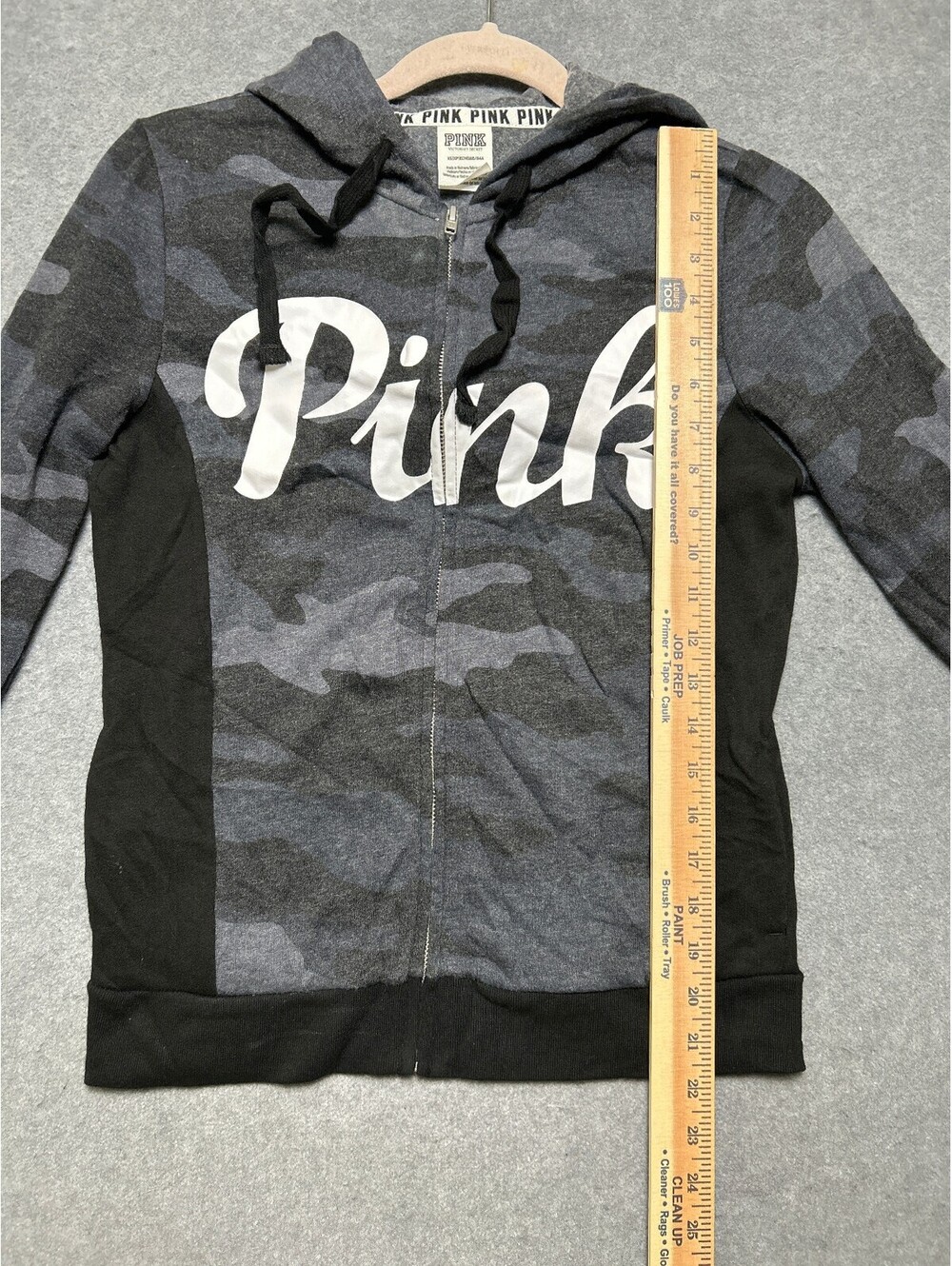PINK Victoria's Secret Camo Full Zip Hoodie XS Gray Black Graphic Sweatshirt - Picture 6 of 6